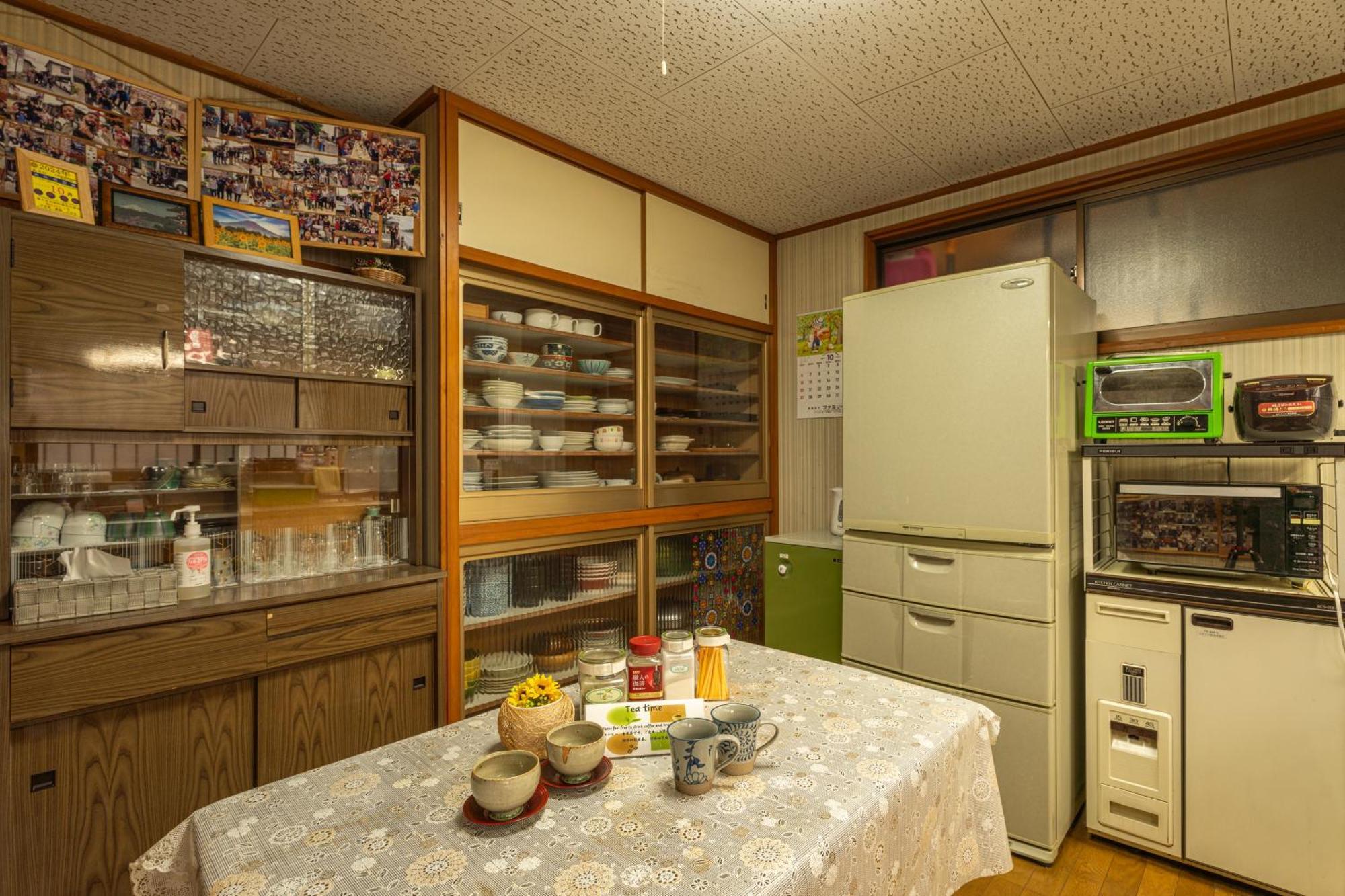 Asahi Guest House Fujiyoshida Exterior photo